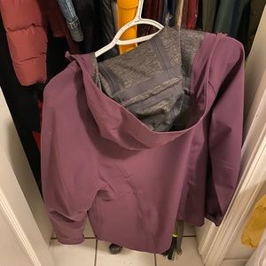 Northface Rain Jacket (like new)